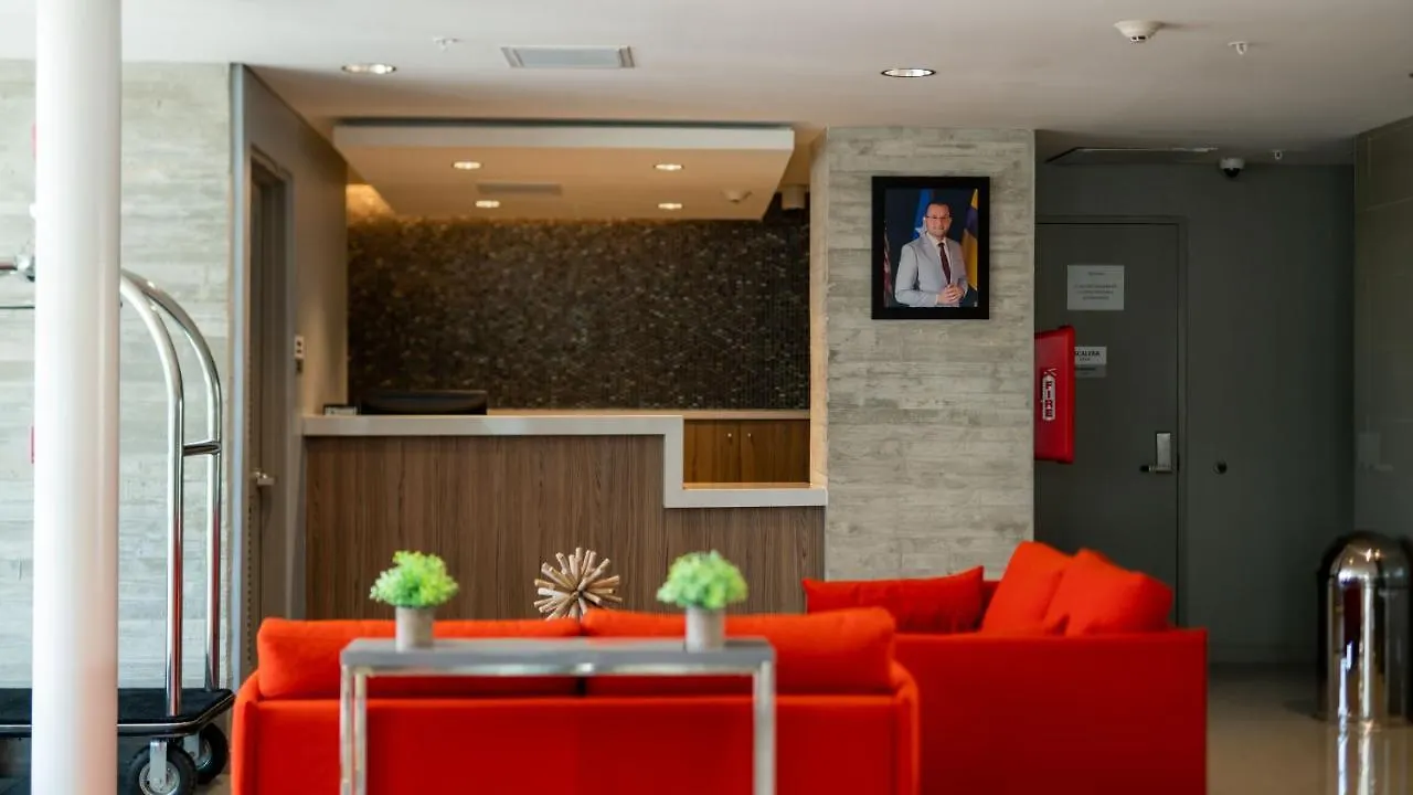 Royal Delonix Hotell Penuelas