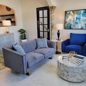 https://casa-ciana.sanjuanpuertorico-hotels.com